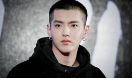 最新八卦爆料肖战感情,神秘女友曝光引热议